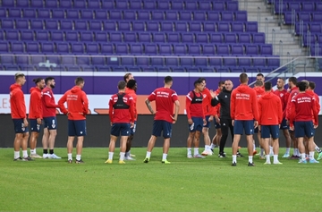 Fudbaleri banjalučkog Borca treniraju pred sutrašnji duel sa Austrijom (FOTO)
