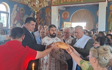 U Lipovicama obilježena hramovna slava: Sabor Svetog Arhangela Gavrila okupio veliki broj vjernika