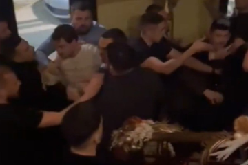 Masovna tuča u restoranu u BiH uz pjesmu Halida Bešlića (VIDEO)