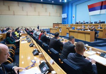 Sjednica NSRS odgođena za podne, o čemu će poslanici raspravljati?