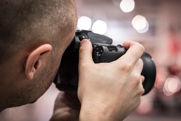 Prijavio da je dobio batine dok je fotografisao požar u Foči