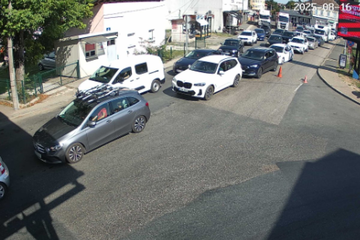 Ogromne gužve na graničnim prelazima sa Hrvatskom i Crnom Gorom