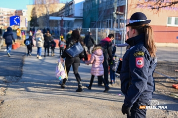 U svim osnovnim školama u Bijeljini počela redovna nastava