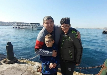 Supruga objavila potresnu poruku: Poznato kada će otac Nikola za kojim plače Srbija biti sahranjen (FOTO)