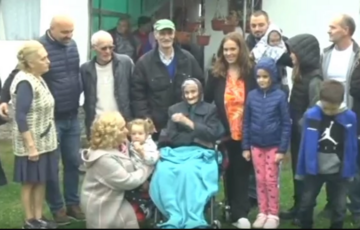 "Radila sam sve, nikada nisam rekla da nešto neću" Baka Mirka napunila 100 godina, pa otkrila kakav je život vodila