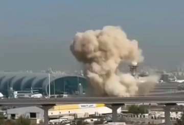 Projektili iznad aerodroma u Dubaiju - Hitno upozorenje avio-kompanije: "Ne dolazite na terminale" (VIDEO)