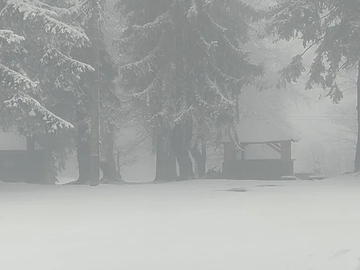 Pao snijeg u Srpskoj: Evo gdje se zabijelilo