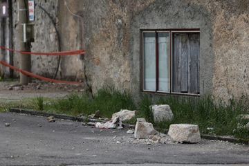 Oštećene zgrade u Ljubinju koje su stradale u zemljotresu prije dvije godine