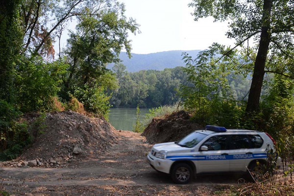 Čamcem preko Save - sve više migranata i u Semberiji!