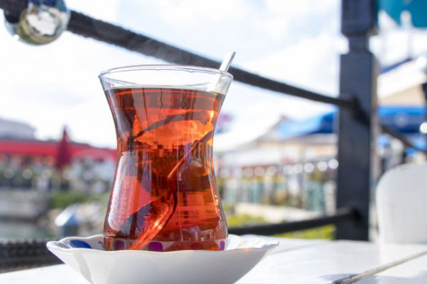 Ovaj čaj za kratko vrijeme donosi vidljive promjene vašem tijelu
