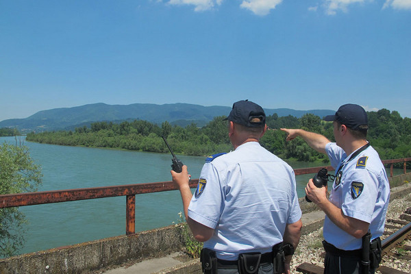 Migranti ne biraju način prelaska I MUP Srpske nadzire granicu BiH