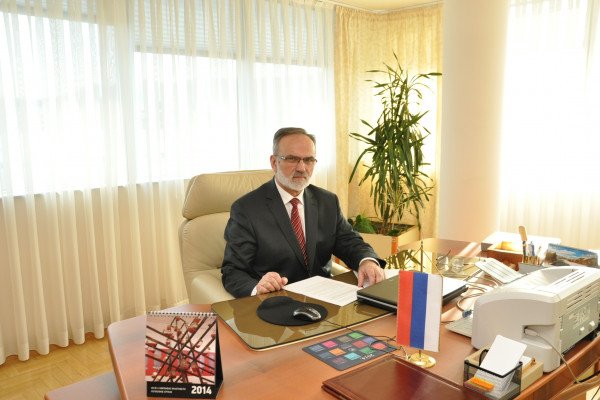 Ministar prosvjete i kulture RS Dane Malešević za InfoBijeljina: U narednom periodu prioritet nam je unapređenje visokog obrazovanja