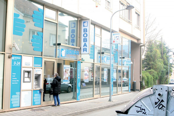 Bobar banka prodaje milionsku imovinu