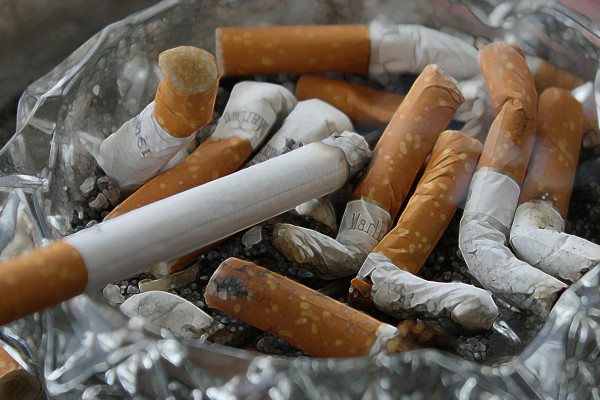 Cigarete odbacilo 270.000 ljudi