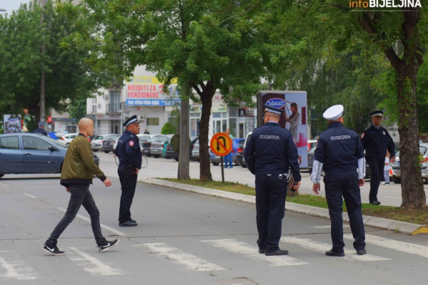 Zaplijenjeni kokain i oružje, pretresi i na području Bijeljine