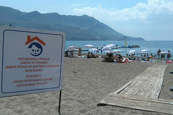 Djeca iz Srpske na ljetovanju u Bečićima