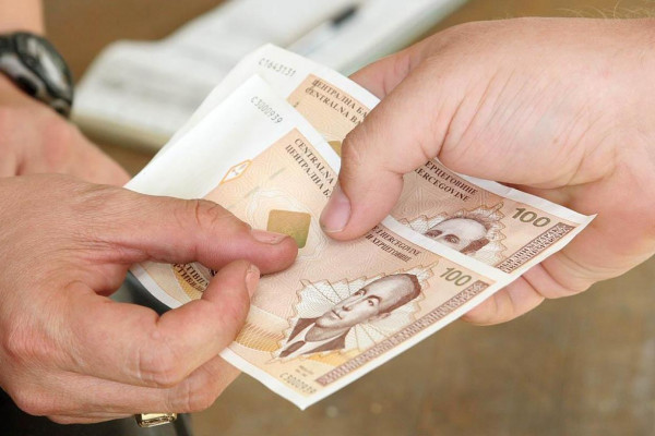 Počela isplata penzija za jun uvećanih za 2,5 odsto