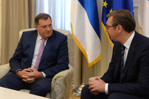 Sastanak Vučića i Dodika: Srbija neće dozvoliti nove "oluje"