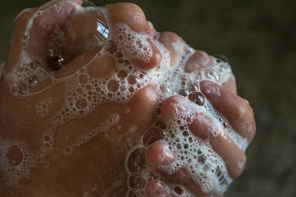 Perete ruke tečnim sapunom? Ovo bi vas moglo zabrinuti