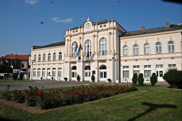 Ugovori sa osam korisnika programa za oporavak od poplava