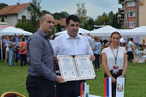 Povelja o bratimljenju sa opštinom Negotin