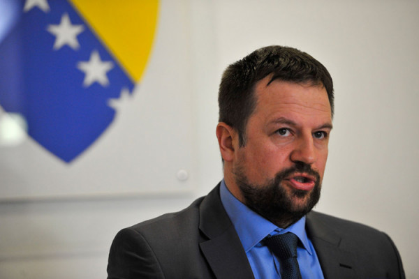Bandić: Deficitarne radnike ne šaljemo u inostranstvo