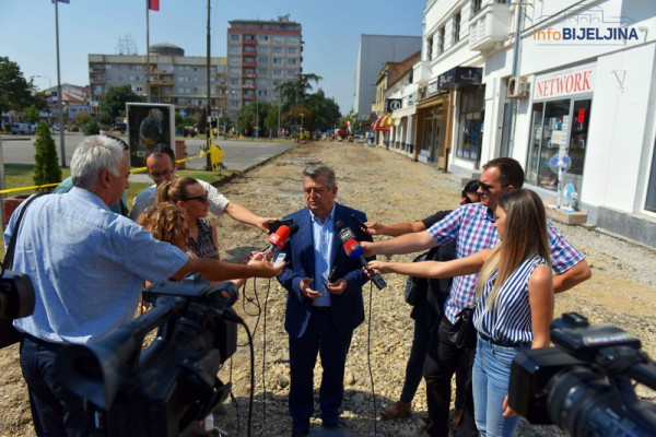 Rekonstrukcija pješačke zone moguća i prije roka