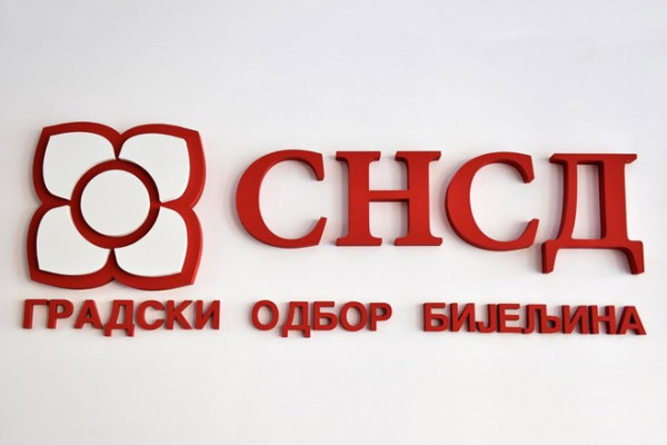 SNSD Bijeljina: Lokalna vlast pokušava da umanji problem migrantskog procesa