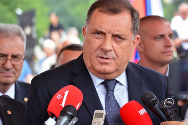 Dodik: Hitno rasvijetliti slučaj napada na novinara