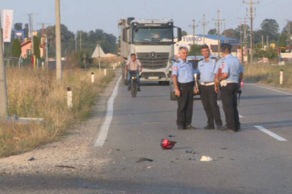 Na tek kupljenom motoru odvezao u smrt druga i sebe