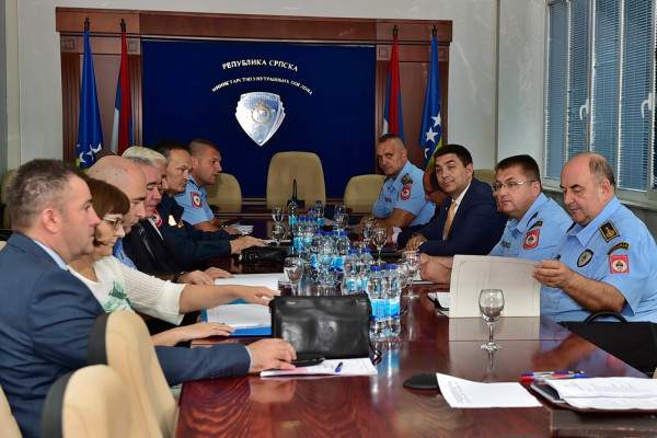 MUP RS podnio izvještaje protiv 28 osoba zbog krijumčarenja migranata