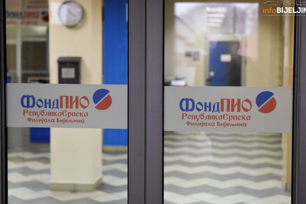 Počela isplata penzija za više od 260.000 korisnika