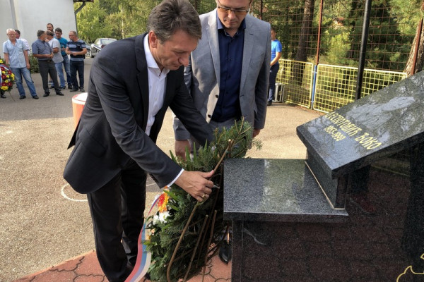 Ugljevik: Pomen palim borcima i civilnim žrtvama rata