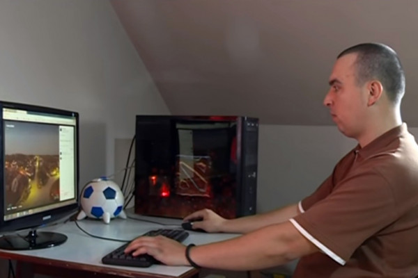 Ljubav prema rodnom selu kruniše na Fejsbuku