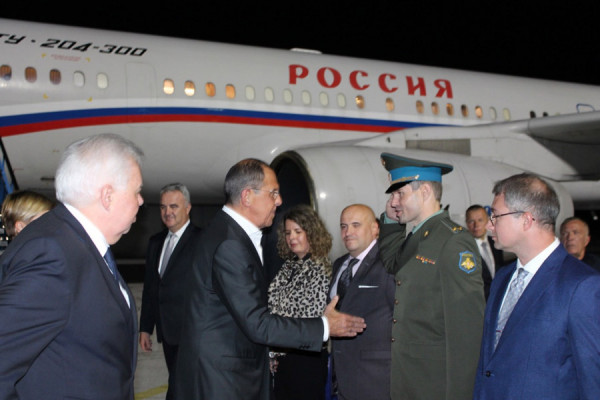 Sergej Lavrov kasno sinoć stigao u Sarajevo, Crnadak spremio poklone