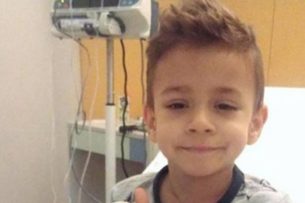 Mali Dušan Todorović preminuo u bolnici