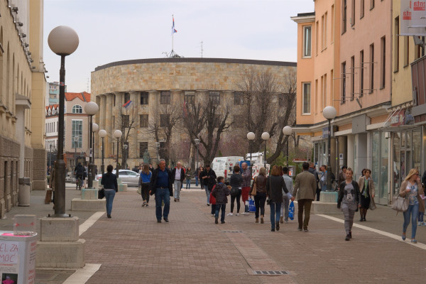 CIK: Kašnjenja na stotinu biračkih mjesta u Banjaluci