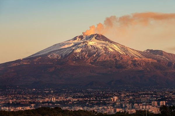 Naučnici upozoravaju: Vulkan Etna može da izazove cunami u Evropi!