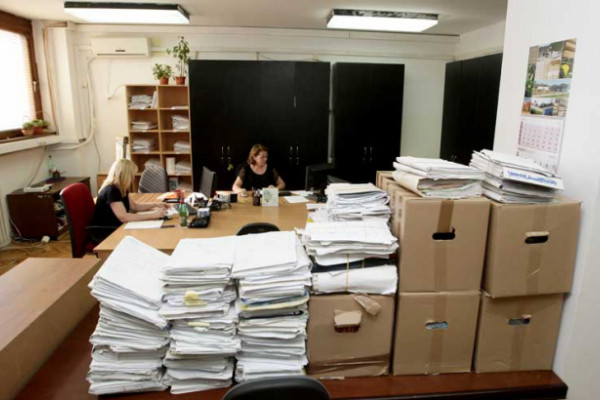 Epilog čeka 306.000 predmeta