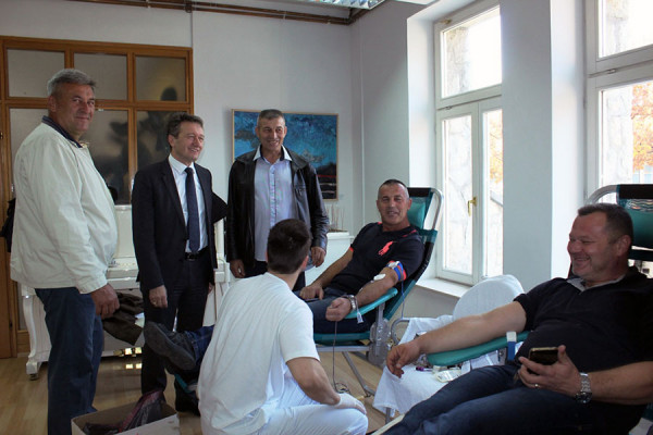 Društvo “Rudar” iz Ugljevika organizovalo tradicionalnu akciju darivanja krvi