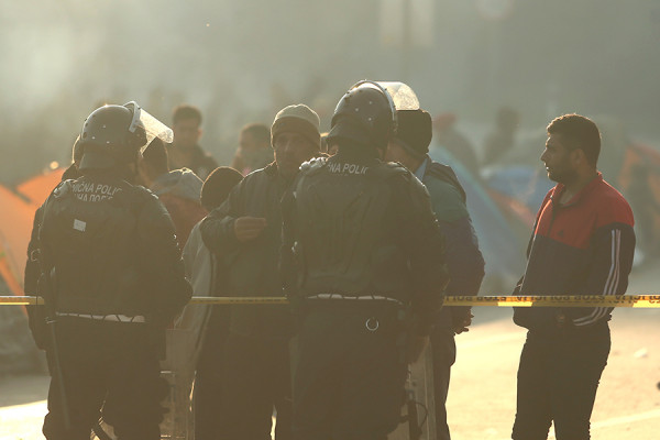 Hrvatska rampa za migrante vodi BiH u katastrofu