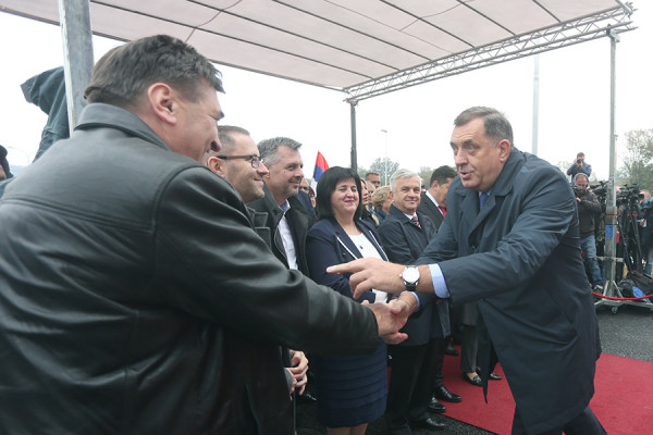 Dobojski SDS ide u vlast sa SNSD u Banjaluci i Sarajevu