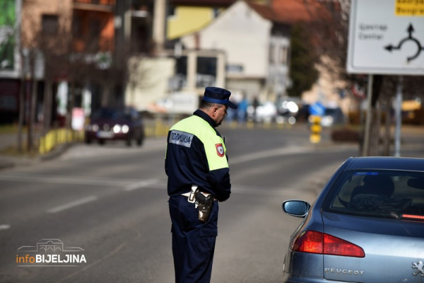 Crveni karton za 237 drogiranih vozača