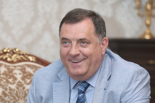 Dodik preuzima mandat 20. novembra