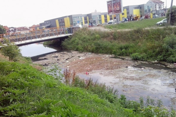 Zarasli kanali u Bijeljini