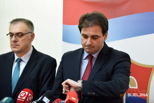 SAZNAJEMO I bijeljinski SDS traži Vukotinu ostavku, zvaničan zahtjev na sjednici u ponedjeljak