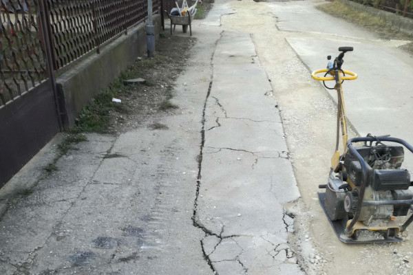 Bijeljinska naselja raskopana, ogorčeni mještani pišu žalbe /FOTO/