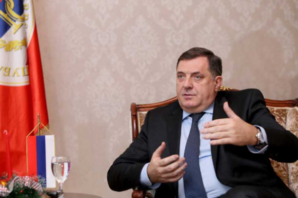 Dodik: Ukinuti Vijeće naroda RS ako Klub Srba u Domu naroda FBiH ne bude popunjen