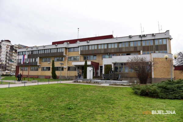 Do 31. decembra neophodno zamjeniti oružne listove