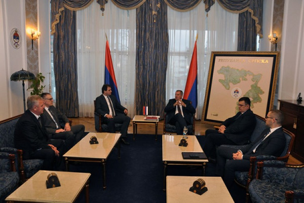 SDS i PDP kod mandatara poslije osam godina
